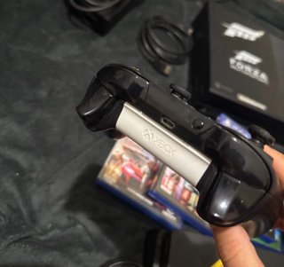 Pacchetto PS4 e Xbox One + Volante e Pedali