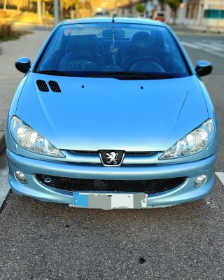 Peugeot 206 CC 1.6 HDi – Totalmente revisado Leer¡