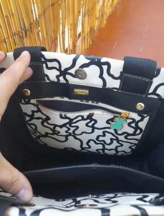 Bolso Tous Kaos Negro y Blanco