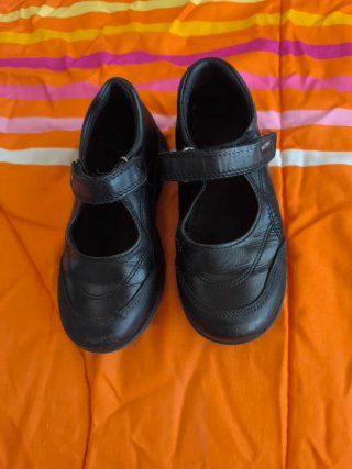 Zapatos colegiales Pablosky negros