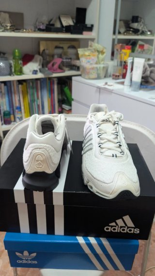 Adidas Megaride Talla 46 Gris/Blanco