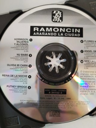 RAMONCIN, Arañando al Ciudad, CD