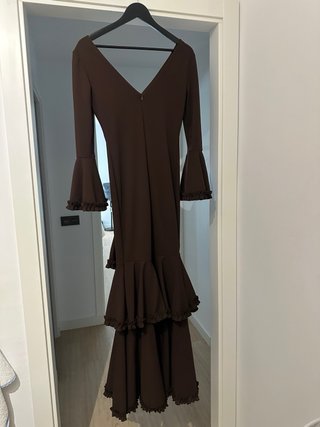 Traje de flamenca con mantoncillo