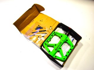 Pedales Plataforma MTB Verdes BUCKLOS