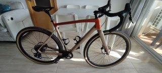 Bicicleta Gravel Megamo carbono talla 54