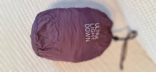 Chaqueta Uniqlo Ultra Light Down Granate T. L.