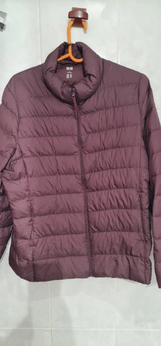 Chaqueta Uniqlo Ultra Light Down Granate T. L.