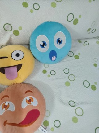 Lote 5 cojines emoji