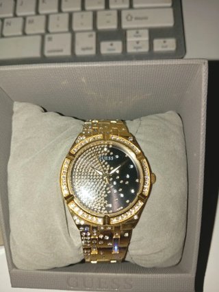 Reloj Guess Mujer Dorado y Negro