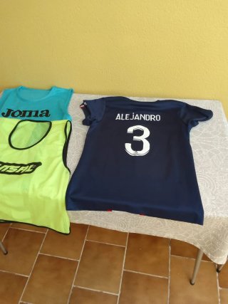 Ropa entrenamiento infantil