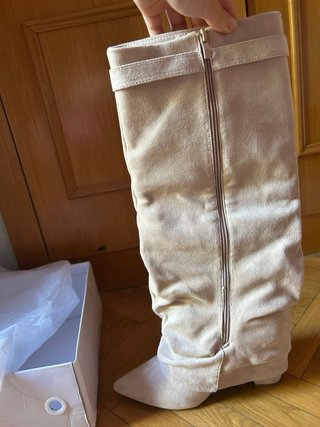 Botas tacon beige