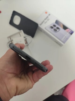 Redmi Note 14 Pro 5G Negro.