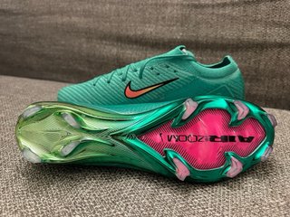 Scarpe da calcio Nike verdi arancioni taglia 44