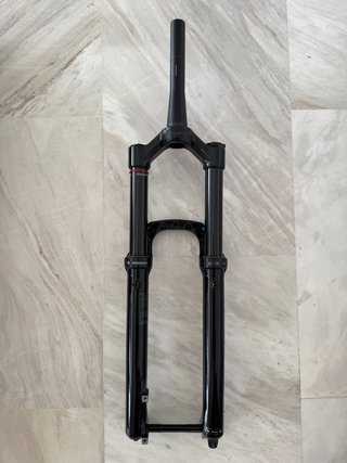 RockShox Lyrik Nueva