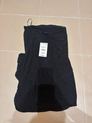 Vestido negro con brillo