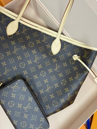 Bolso Louis Vuitton Monogram con Cartera Nuevo