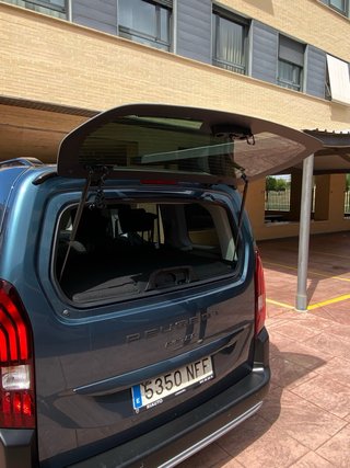 Peugeot Rifter 2025