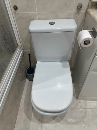 Dos baños completos