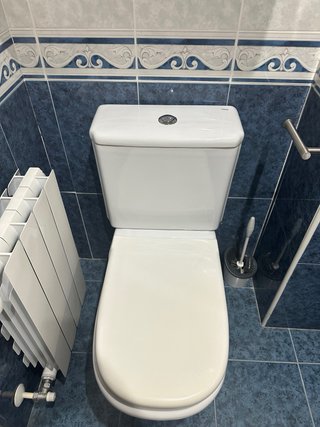 Dos baños completos