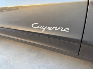 Porsche Cayenne 2021