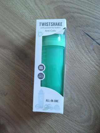 Twistshake Biberón y Baberos Sin Usar
