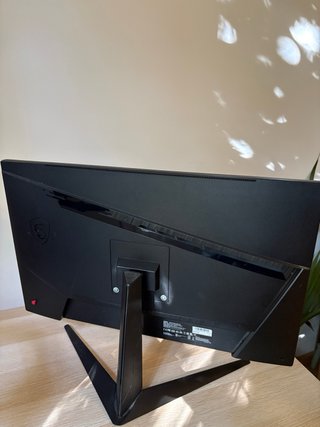 2 Monitores Gaming + Soporte