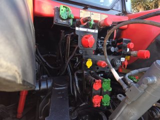 Tractor Massey Ferguson 200 CV con todo los extras