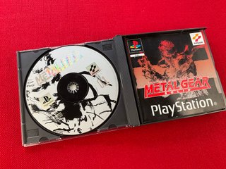 Metal Gear Solid PS1 + Funda Protectora