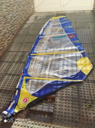 Equipo completo windsurf: tabla, mástil