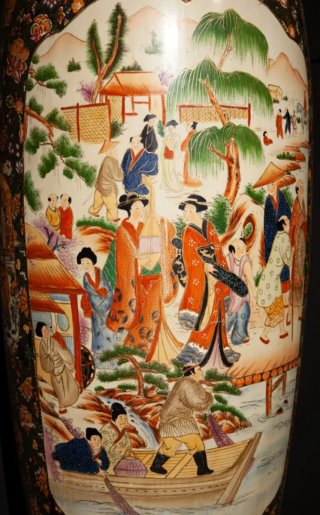 Jarrón de porcelana tipo Satsuma