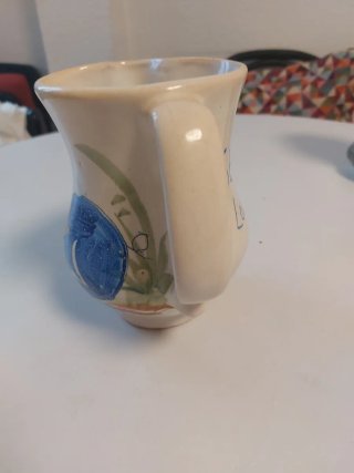 Jarra antigua decorada