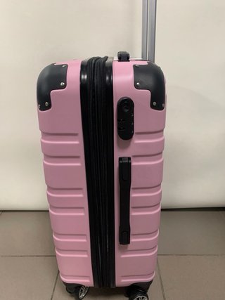 Maleta mediana extensible 20 kilos nueva