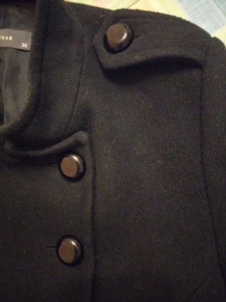 Chaquetón negro mujer botones