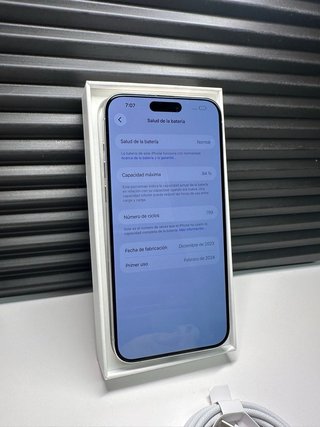iPhone 15 Pro Max 256GB Plata