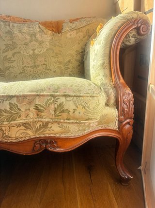 Sofá antiguo para renovar