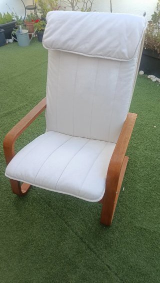 Sillón relax Ikea madera y tela