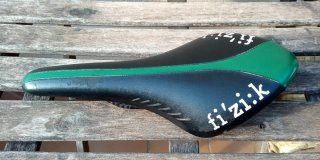 Sillín Fizik R3 Ariane Carbono