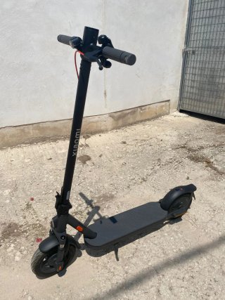Patinete Eléctrico Negro