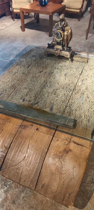 Mesa Trillo Rústica con Reloj Francés