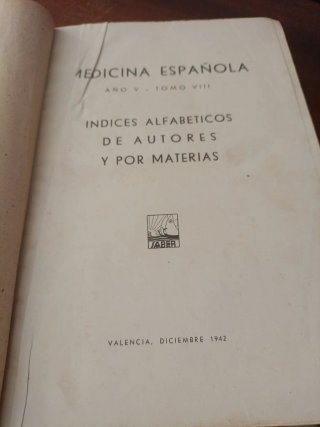 Libro antiguo de medicina