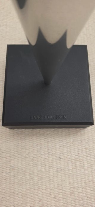 BeoLab 8000 Bang & Olufsen · Excelente estado