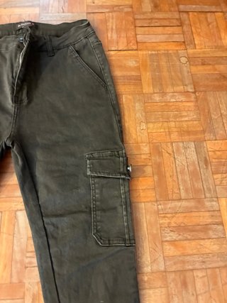 Pantalones cargo verde militar Talla M