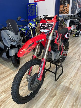HONDA CRF 450 2024 MOTOCROSS
