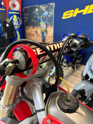 HONDA CRF 450 2024 MOTOCROSS