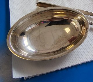 Eleganti ciotole in argento 800.peso in grammi 1
