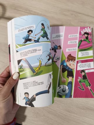 Los Futbolísimos. El misterio de los árbitros d...