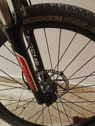 Bicicleta MTB 26 Negra y Roja
