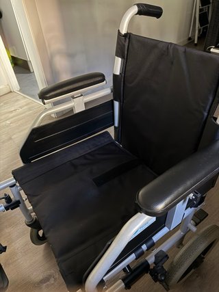 Silla ruedas de adulto en perfecto estado