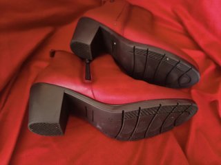 Botines rojos T37