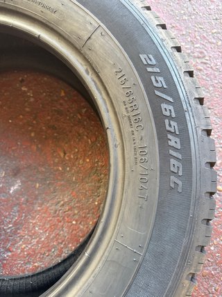 2 Neumáticos GOOD YEAR  215/65R16C Cargo G26